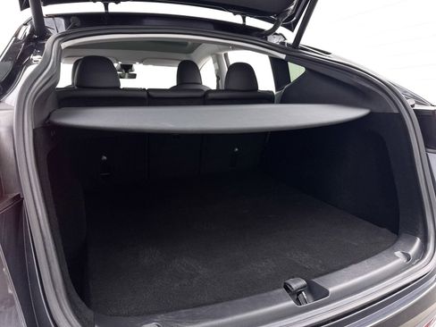 Used 2024 Tesla Model Y Performance AWD/4WD image 35