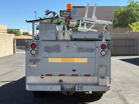 Used 2008 Ford F350 XL image 8