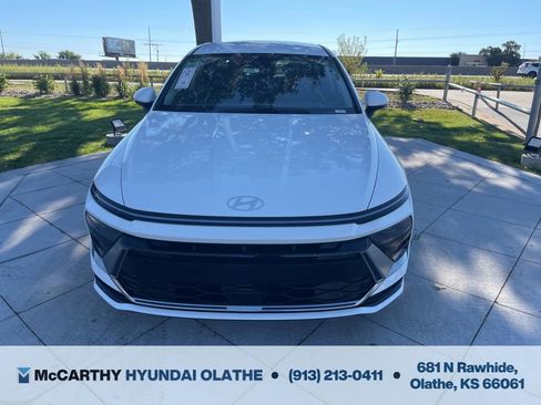 New 2025 Hyundai Sonata SEL FWD image 9