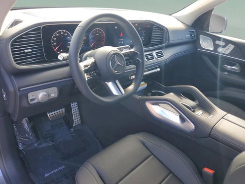 Certified 2026 Mercedes-Benz GLS 450 4MATIC image 28