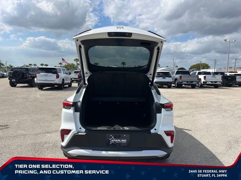 New 2026 Buick Envista Preferred w/ Convenience I Package FWD image 16