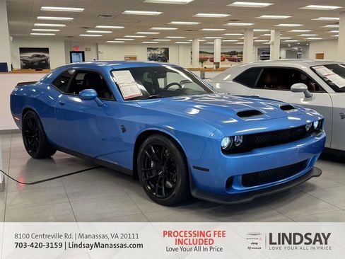 Used 2023 Dodge Challenger SRT Hellcat RWD image 1