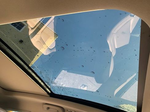 Used 2025 Lincoln Corsair AWD w/ Equipment Group 101A image 18