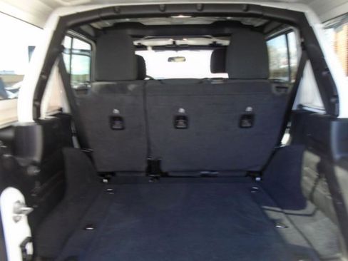 Used 2020 Jeep Wrangler Unlimited Sport S AWD/4WD image 20