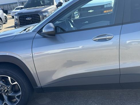 New 2025 Chevrolet Trax LT w/ Driver Confidence Package image 18