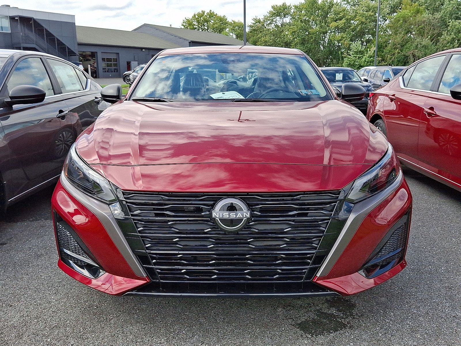 New 2026 Nissan Altima 2.5 SV FWD image 2