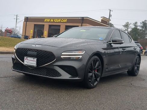 Used 2023 Genesis G70 3.3T w/ Sport Prestige Package image 7