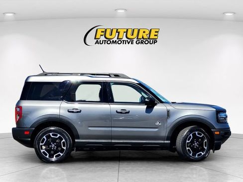 Certified 2023 Ford Bronco Sport Outer Banks w/ Tech Package AWD/4WD image 3