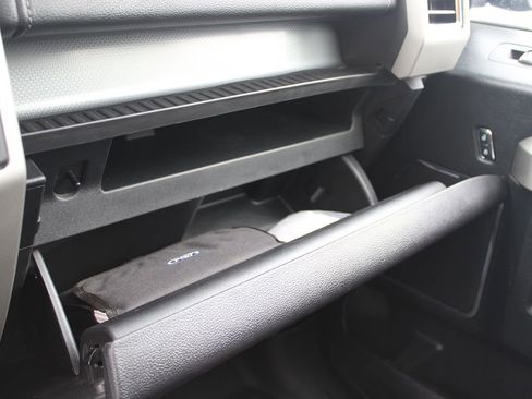 Used 2015 Ford F150 Lariat w/ Equipment Group 502A Luxury image 34