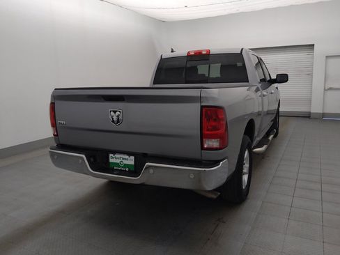 Used 2020 RAM 1500 Classic SLT w/ Luxury Group image 7