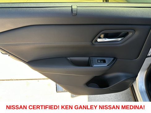 Certified 2024 Nissan Rogue SV w/ SV Premium Package AWD/4WD image 40