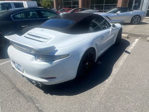Used 2015 Porsche 911 Carrera 4S AWD/4WD image 10