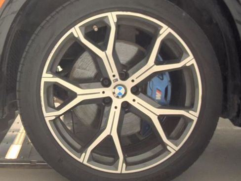 Used 2022 BMW X5 xDrive40i w/ Premium Enhanced Package image 10