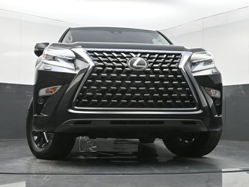 Used 2023 Lexus GX 460 Premium w/ Premium Package AWD/4WD image 30