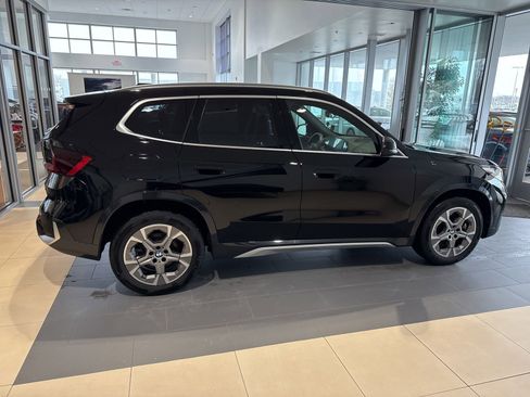 Certified 2025 BMW X1 xDrive28i w/ Convenience Package image 7