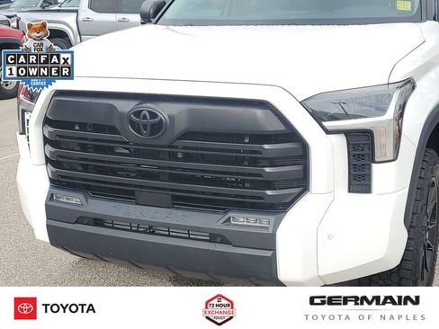 Used 2023 Toyota Tundra SR5 w/ SR5 Convenience Package AWD/4WD image 14