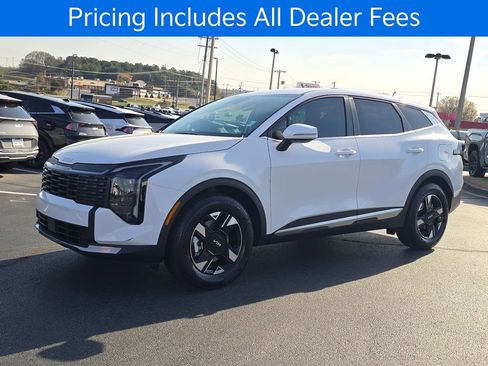 New 2026 Kia Sportage LX FWD image 7