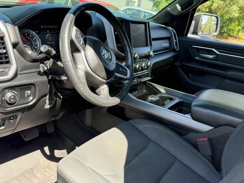 Used 2020 RAM 1500 Big Horn AWD/4WD image 9