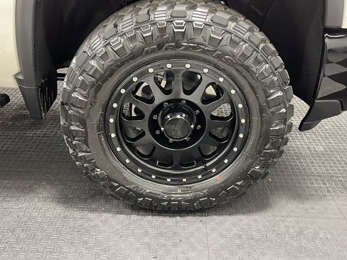 Used 2026 Chevrolet Silverado 2500 Custom w/ Custom Value Package AWD/4WD image 21