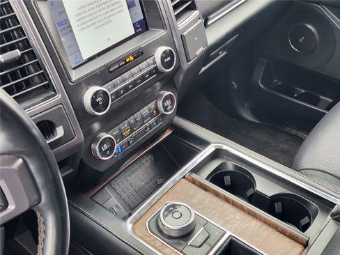 Used 2021 Ford Expedition Platinum RWD image 15
