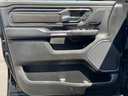 Used 2023 RAM 1500 Laramie AWD/4WD image 9