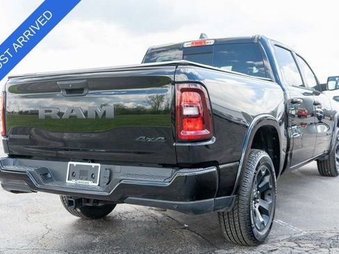 Used 2025 RAM 1500 Big Horn AWD/4WD image 6