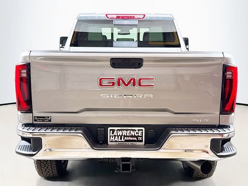New 2026 GMC Sierra 2500 SLT w/ SLT Convenience Package AWD/4WD image 4