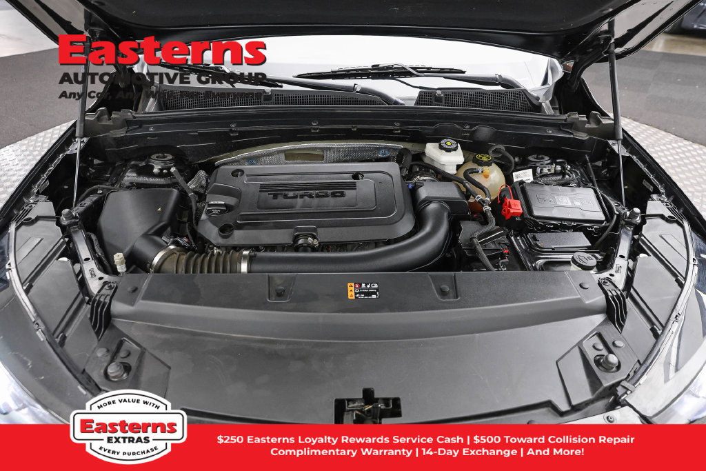 Used 2023 Buick Envision Essence w/ Sport Touring Package FWD image 8