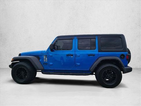 Used 2022 Jeep Wrangler Unlimited Sport AWD/4WD image 9