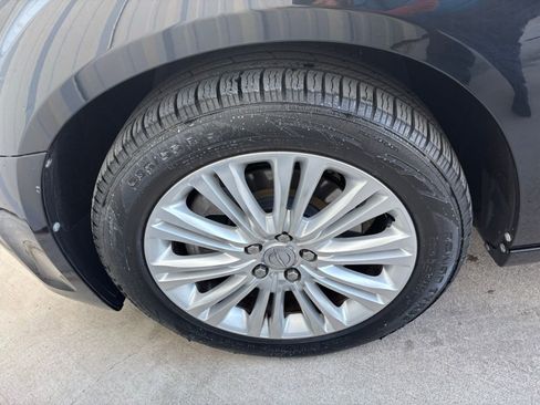 Used 2013 Chrysler 300 C Luxury Series w/ Harman Kardon Audio Group image 11