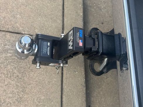 Used 2022 GMC Sierra 3500 SLE w/ SLE Value Package AWD/4WD image 14