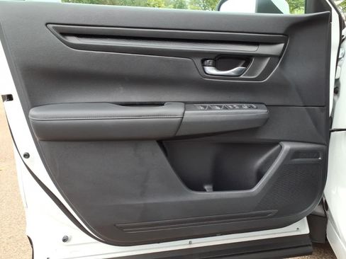 Used 2023 Honda CR-V EX image 13