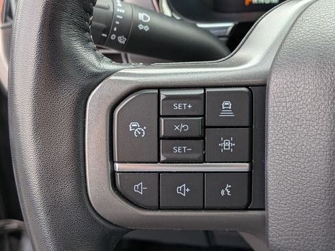 Used 2022 Ford F150 Lariat AWD/4WD image 16