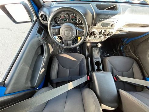 Used 2015 Jeep Wrangler Unlimited Sport w/ Quick Order Package 24S image 20