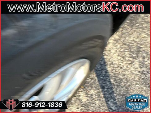 Used 2017 Chevrolet Equinox LT w/ Convenience Package image 12