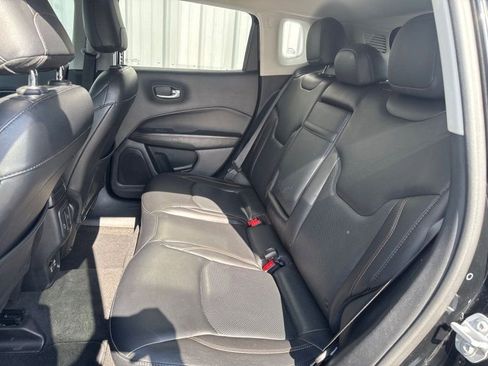 Used 2018 Jeep Compass Limited w/ Navigation Group image 27