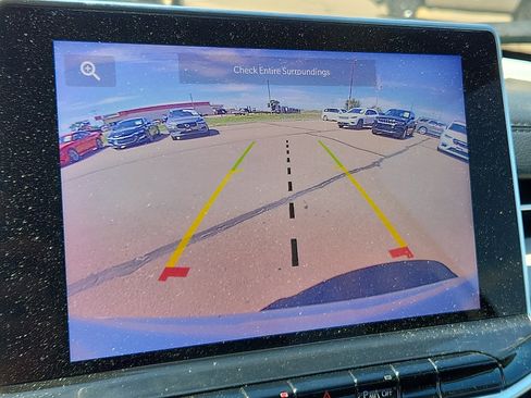 Used 2023 Jeep Compass Limited image 13