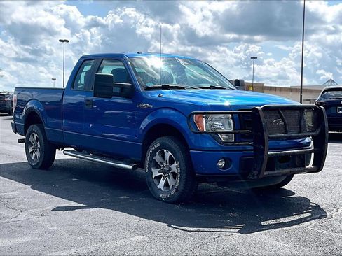 Used 2014 Ford F150 STX w/ Equipment Group 201A Mid AWD/4WD image 2