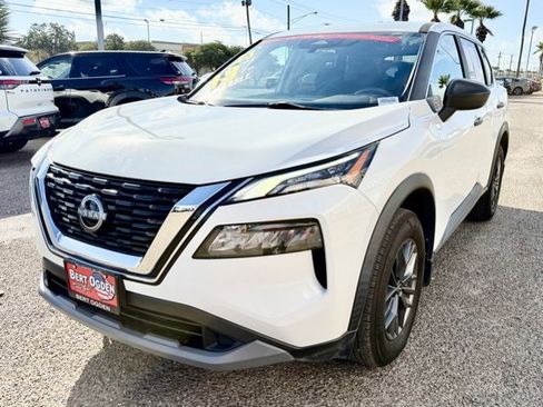 Certified 2023 Nissan Rogue S image 3