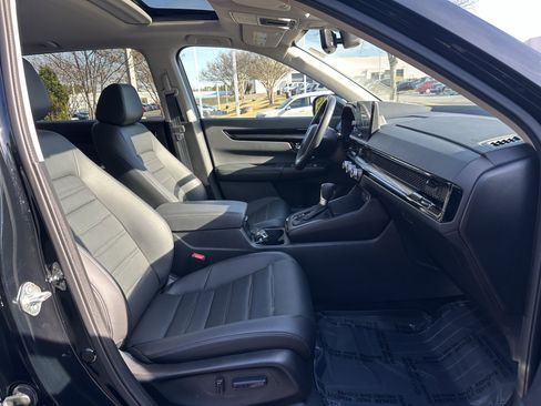 Used 2025 Honda CR-V EX-L image 34