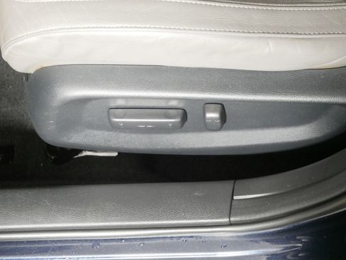 Used 2017 Honda Civic EX-L image 20