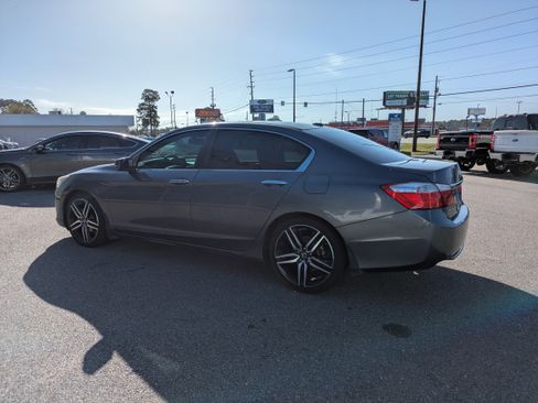 Used 2015 Honda Accord EX-L image 6