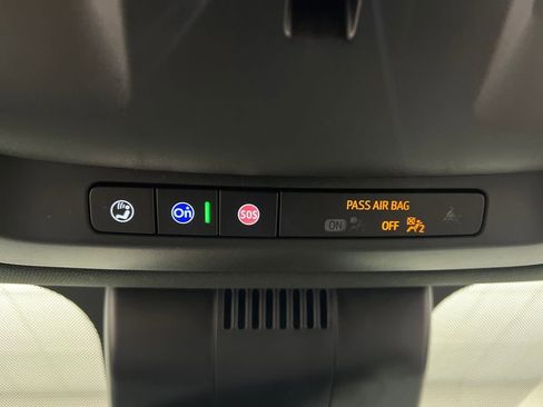 Used 2025 GMC Yukon Denali image 64