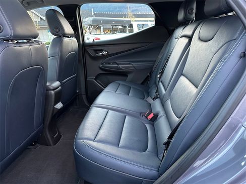 Used 2023 Chevrolet Bolt EUV Premier w/ Sun & Sound Package image 17