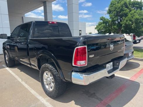 Used 2017 RAM 2500 Laramie AWD/4WD image 4