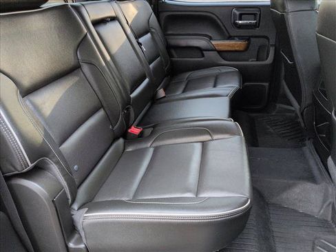 Used 2018 Chevrolet Silverado 2500 High Country AWD/4WD image 26