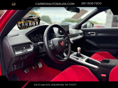 Used 2025 Honda Civic Type R image 14