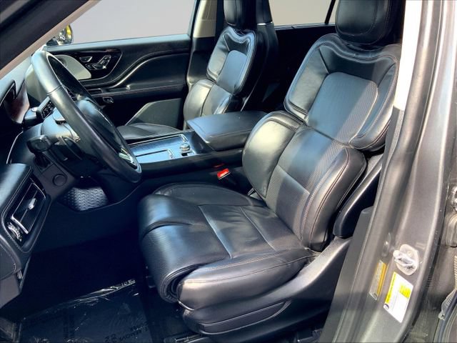 Used 2023 Lincoln Aviator Reserve w/ Equipment Group 201A AWD/4WD image 29