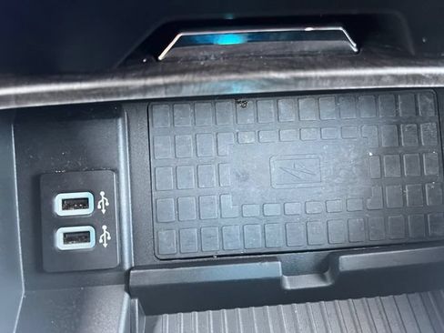 Used 2018 Ford Expedition Max Limited w/ Equipment Group 302A RWD image 6