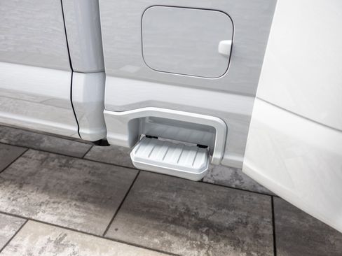 Used 2026 Ford F450 Platinum image 19